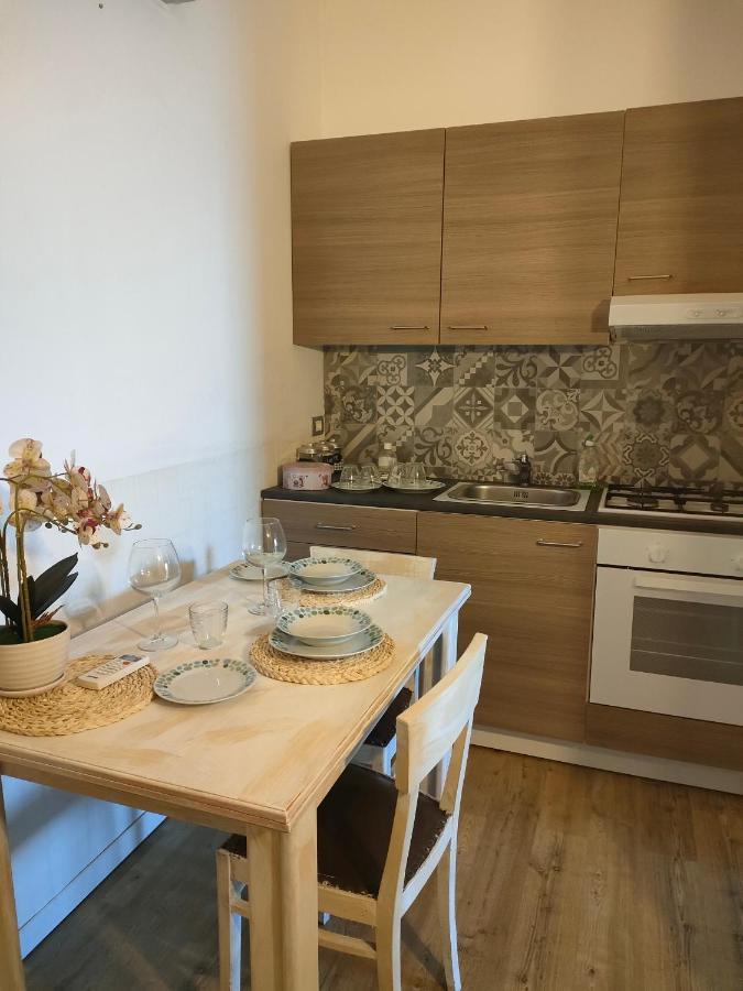 Levante Seaview Apartment Syracuse Exterior photo
